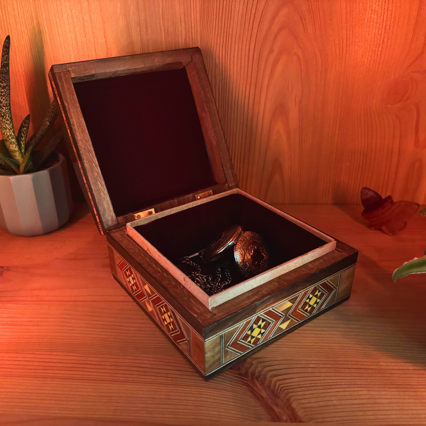 Şam Mozaik Takı Kutusu – Sedef Kakmalı El Yapımı