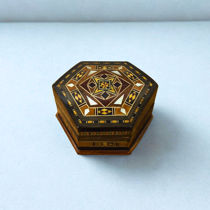 Şam El Yapımı Mozaik Kutu – Geleneksel Sanat & Kadife İç Yüzey