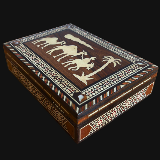 1970’ler Vintage Şam Deve Mozaik Kutusu – El Yapımı Suriye Sanatı